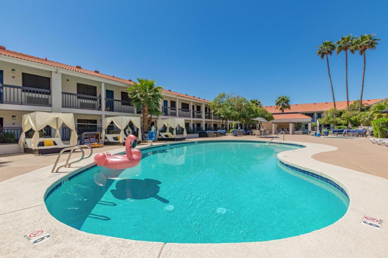 Venture On Country Club Apartment Mesa Luaran gambar